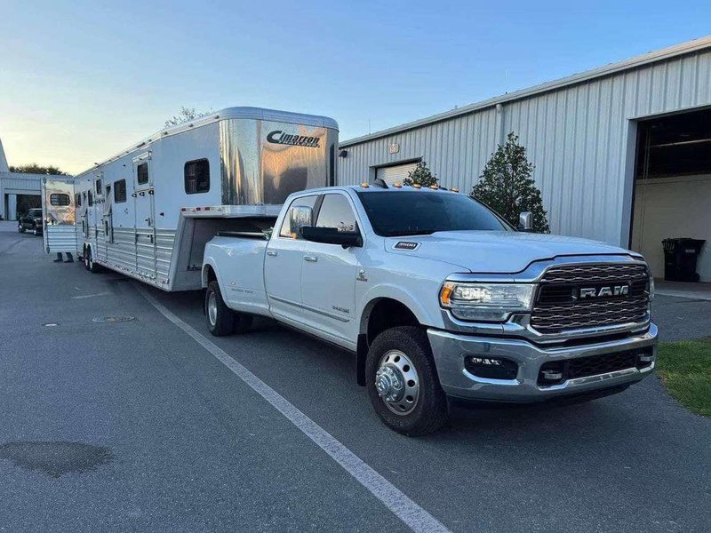 H&D Horse Transportation — truck and trailer rig